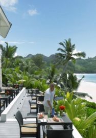 100% Halal Dining - tile