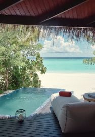 Private Pools - tile