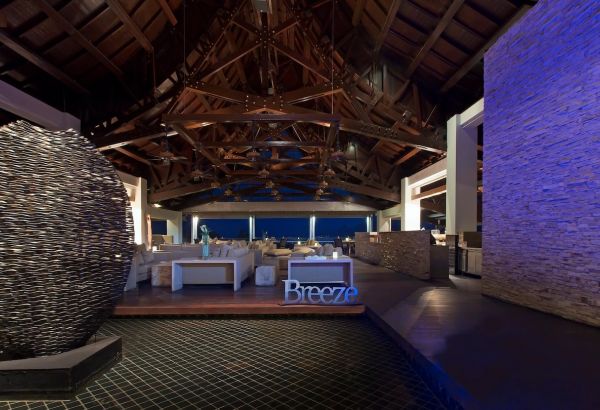 breeze-lounge-westin-langkawi-halal-trip - Image