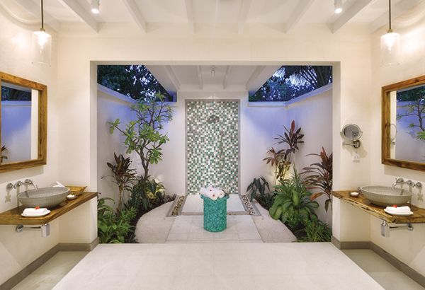 Deluxe-Beach-Villa-Bathroom-halal-travel-muslim-maldives - Image