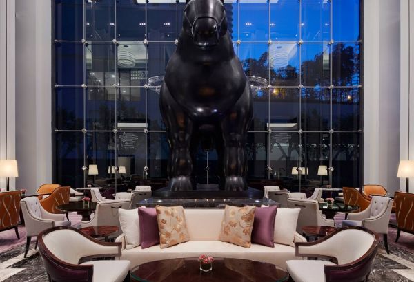 Stunning lobby as you enter the hotel halal friendly hotels in Kuala Lumpur - Image