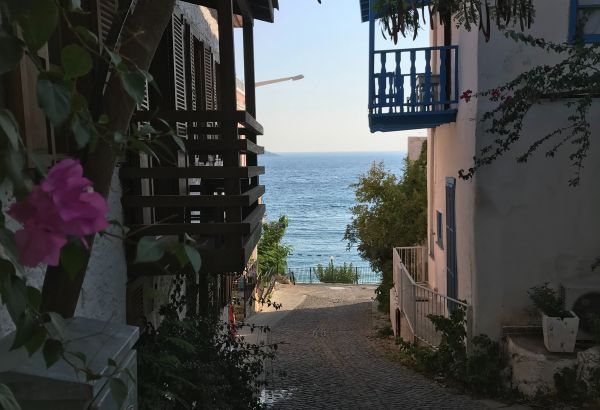 Kalkan, KaÅŸ/Antalya, TĂ¼rkiye Kalkan-KaÅŸ-haal-travel-Antalya-modest-TĂ¼rkiye - Image