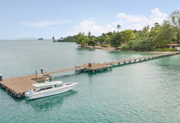 Jetty-halal-holidays-hotel-naka-island - Image