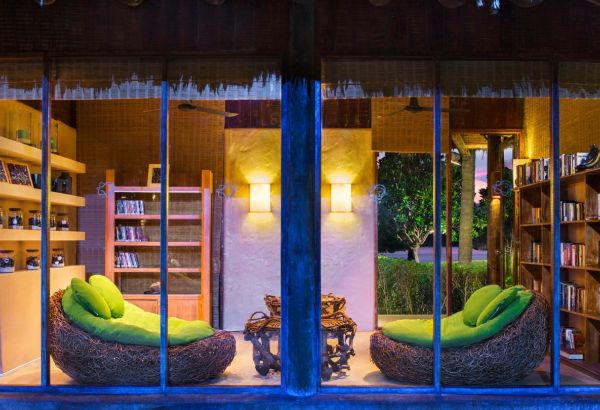 Libary-halal-hotel-thailand-naka-island-holiday - Image