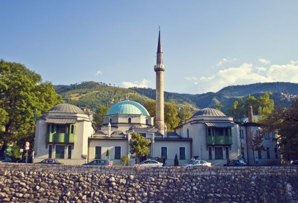 centre muslim lifestyle bosnia Sarajevo  - Image