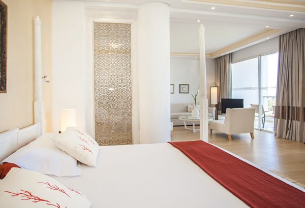 The Suite Living Room - Image