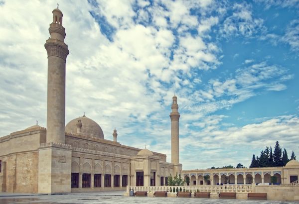 Muslim tours Baku Azerbaijan - Image
