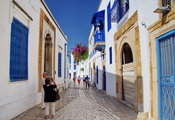 explore the streets of muslim friendly tunisia - Image