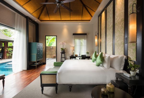 bedroom_pool_villa-halal-hotel-anantara- - Image